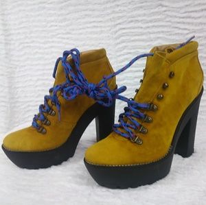 Ralph Lauren Helene Suede Heels